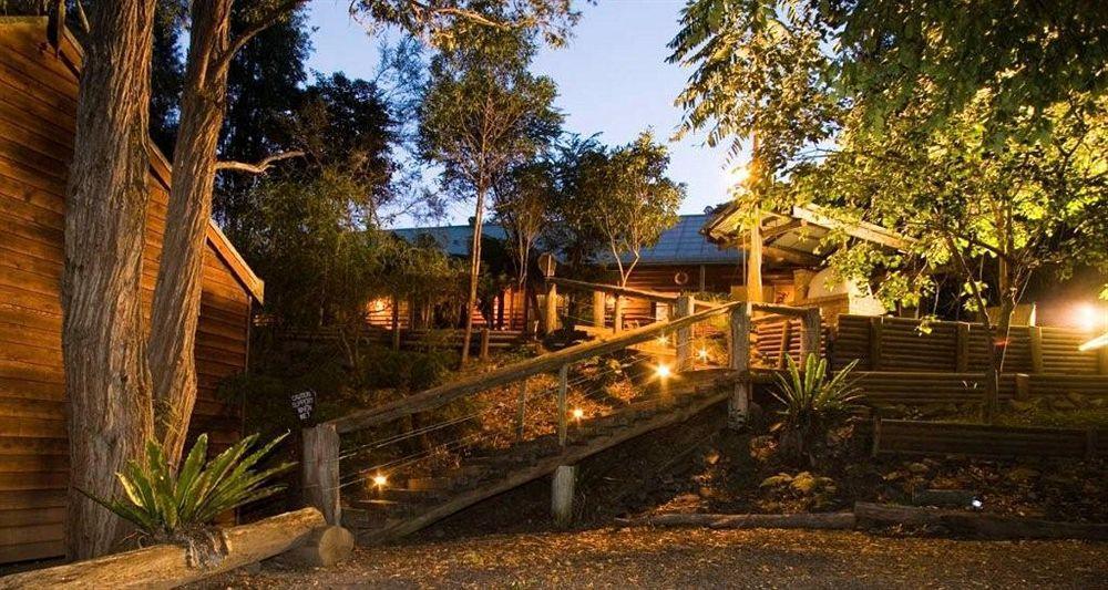 גלוצ'סטר Nirvana Spiritual Retreat מראה חיצוני תמונה
